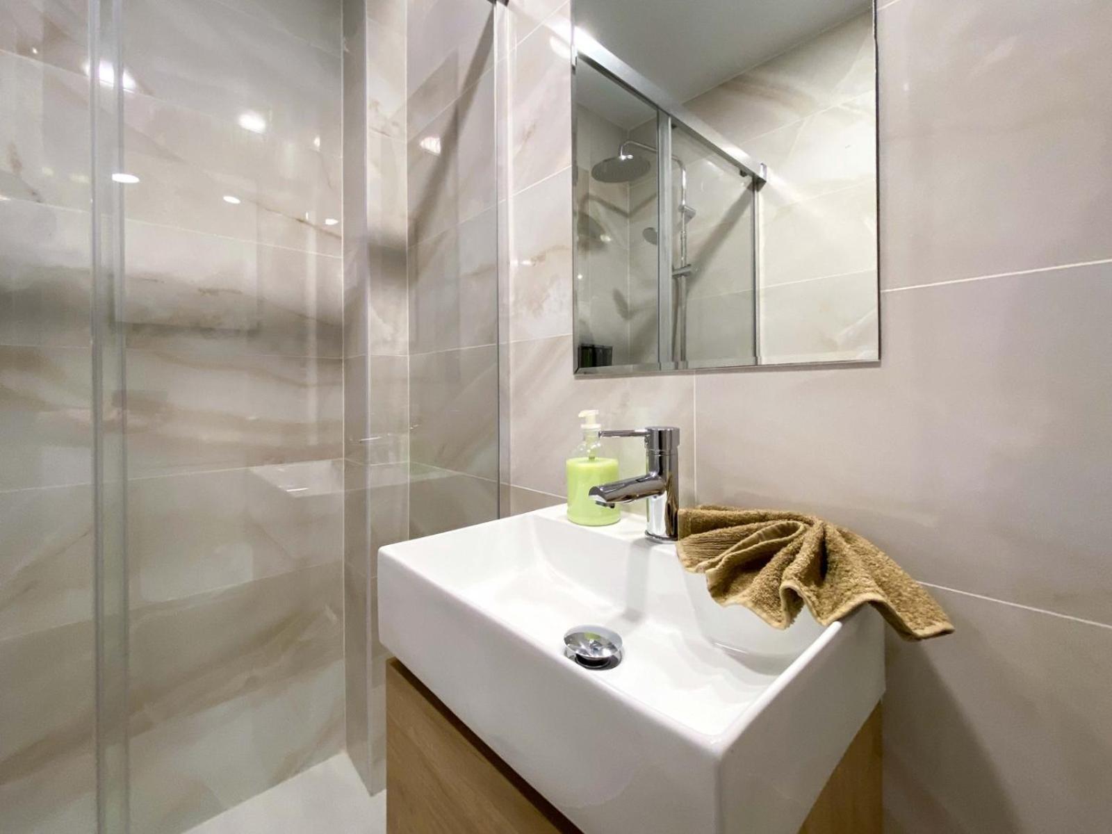Refugio 2Br Y 2Ba Azca/Bernabeu Apartment Madrid Ngoại thất bức ảnh
