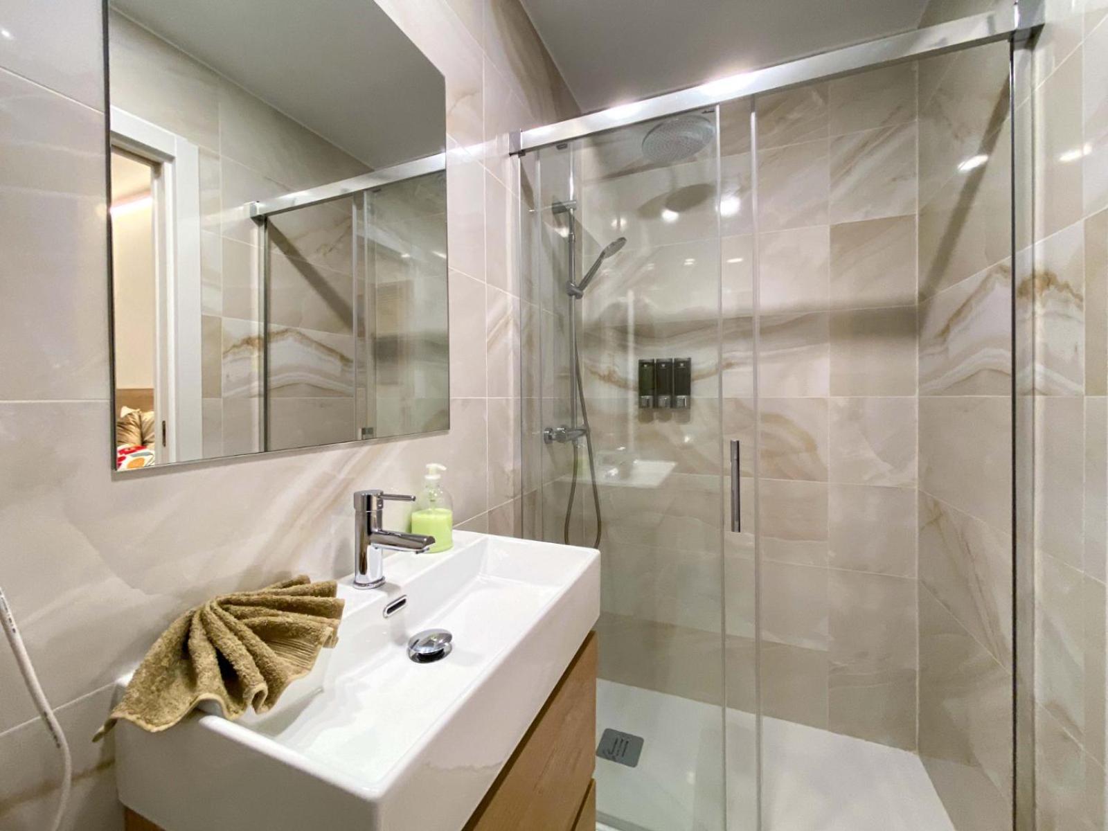 Refugio 2Br Y 2Ba Azca/Bernabeu Apartment Madrid Ngoại thất bức ảnh