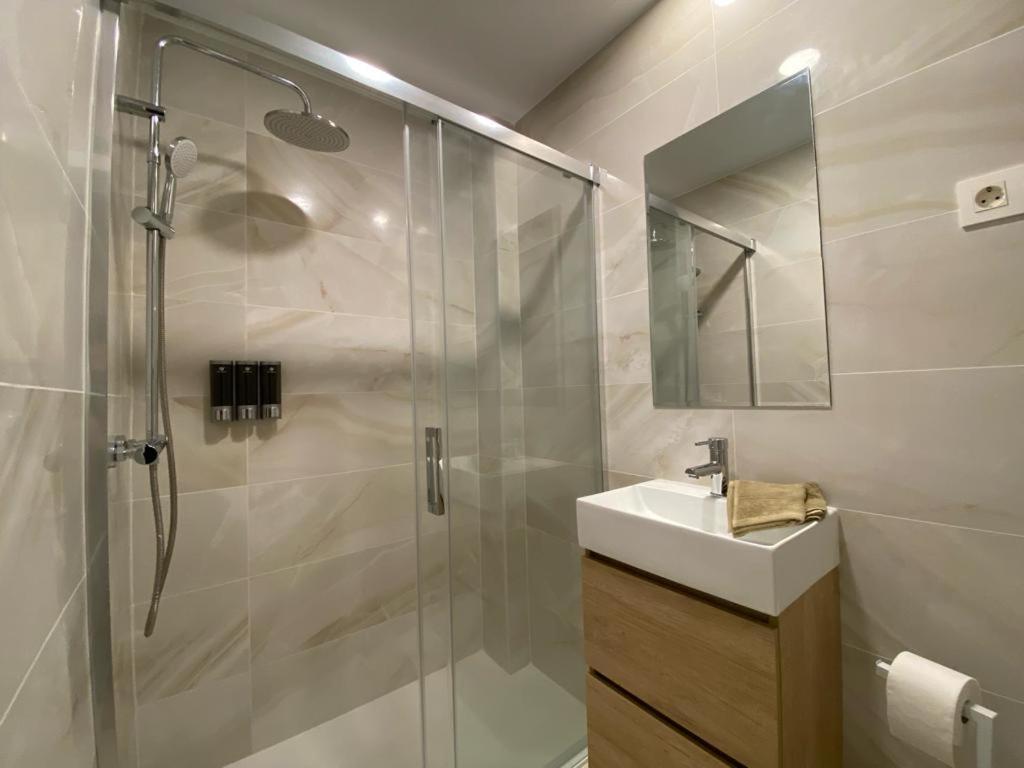 Refugio 2Br Y 2Ba Azca/Bernabeu Apartment Madrid Ngoại thất bức ảnh